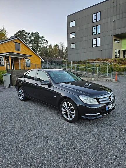 Mercedes-Benz C180 D
