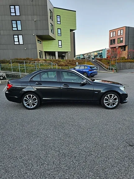 Mercedes-Benz C180 D 2011 photo 2