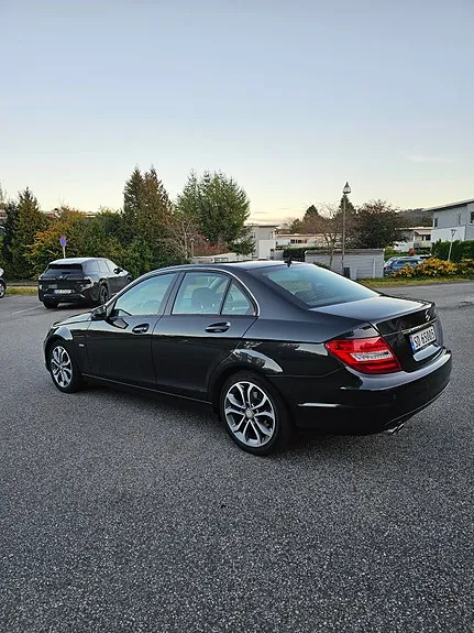 Mercedes-Benz C180 D 2011 photo 4