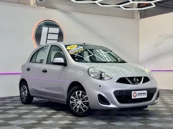 Nissan March 2016 photo 2