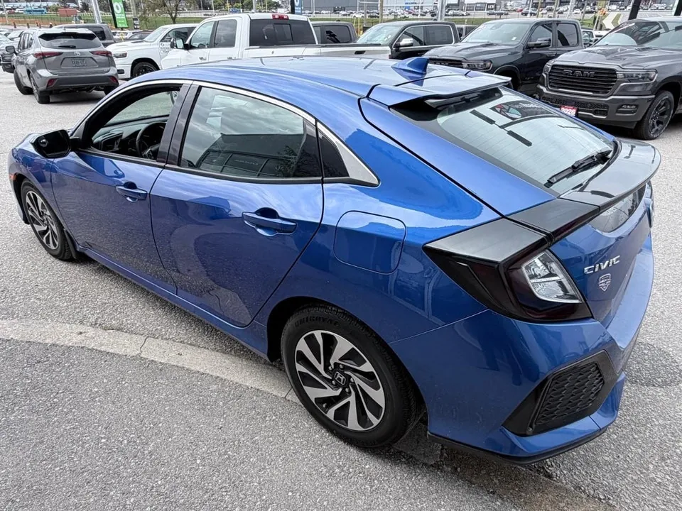 Honda Civic 2019 photo 4