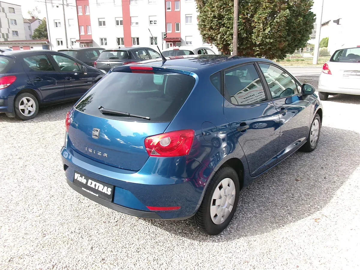 Seat Ibiza 2012 photo 3