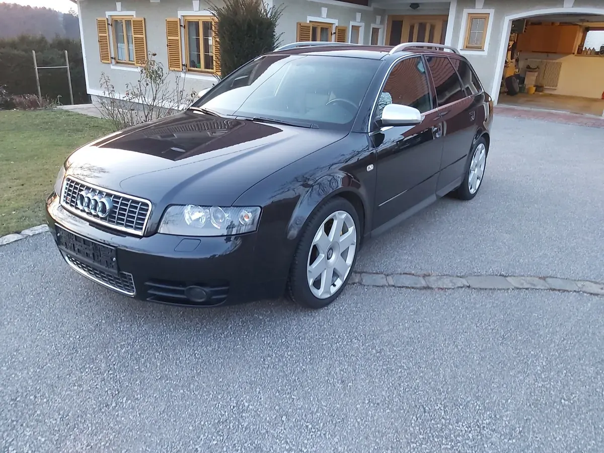 Audi A4 2004 photo 3