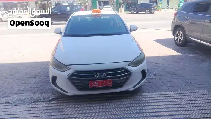 Hyundai Elantra 2017 photo 2