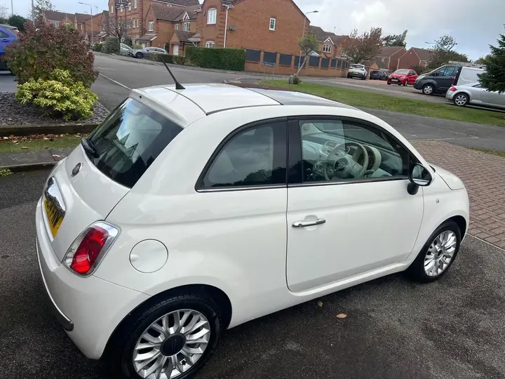 Fiat 500 Lounge 2014 photo 5