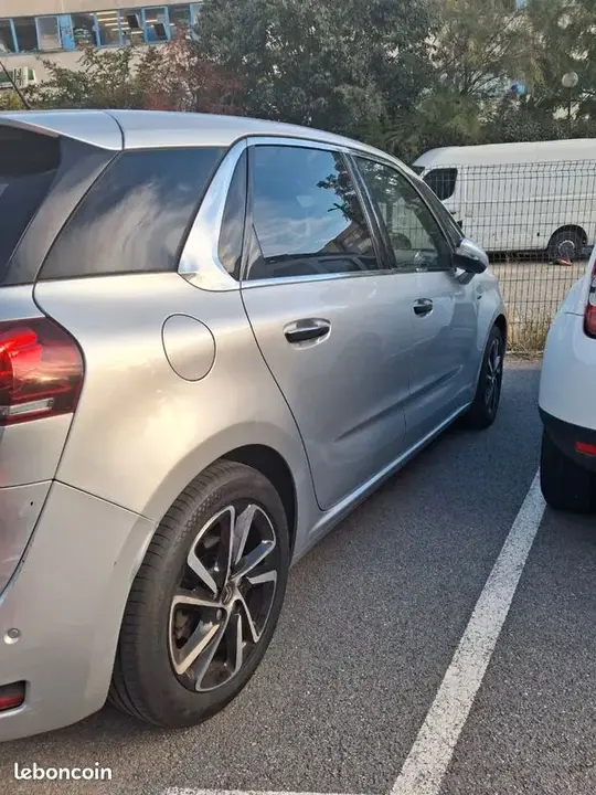Citroen C4 Picasso 2013 photo 3