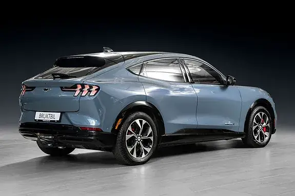 Ford Mustang Mach-E 2023 photo 4