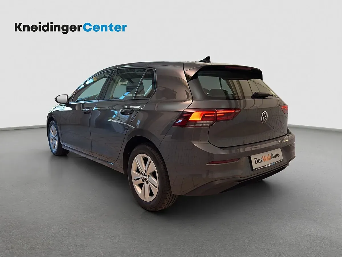 Volkswagen Golf 2023 photo 3