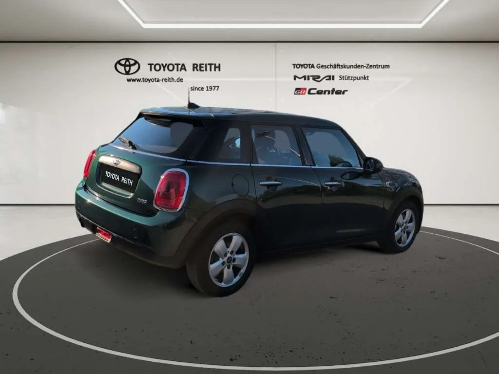 Mini One 2016 photo 5