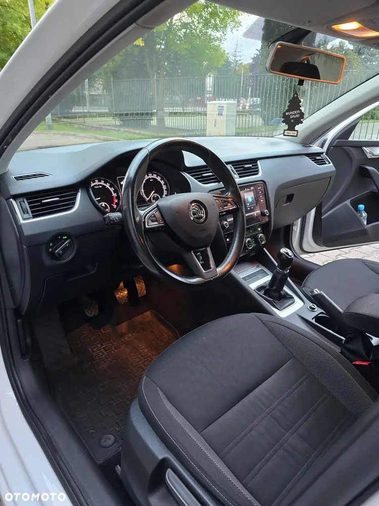 Skoda Octavia 2019 photo 5