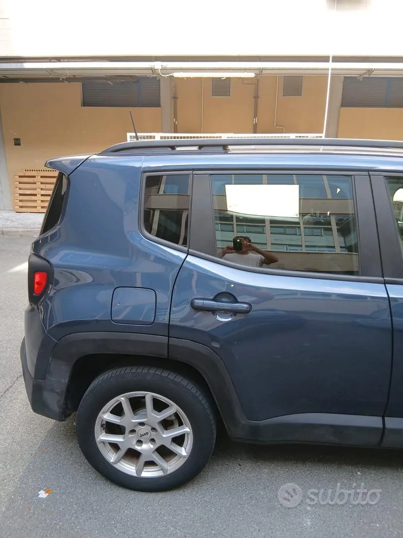 Jeep Renegade 2022 photo 4