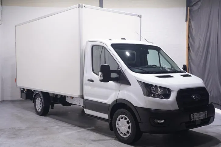 Ford Transit 2022 photo 2
