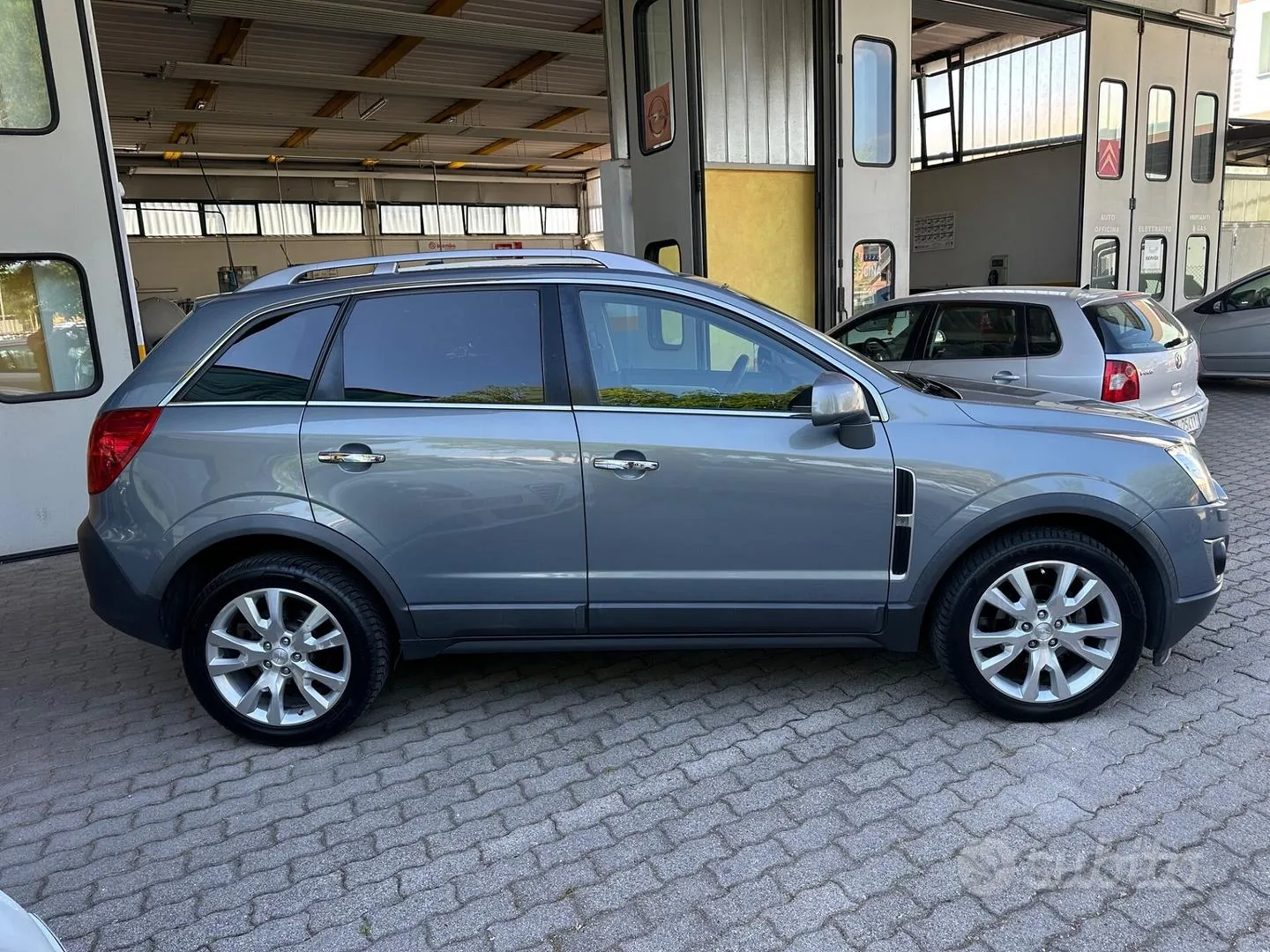 Opel Antara 2012 photo 4
