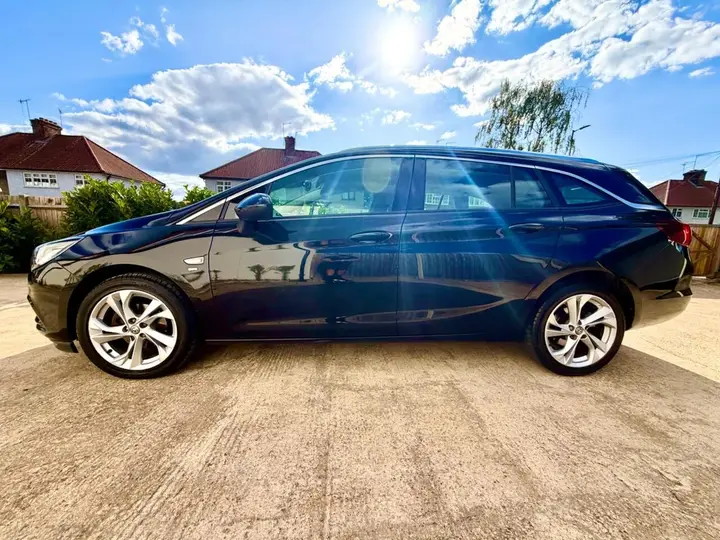 Vauxhall Astra 2019 photo 5