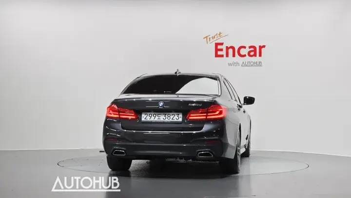 BMW 5 Series 2019 photo 4