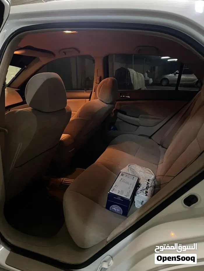 Honda Accord 2006 photo 2