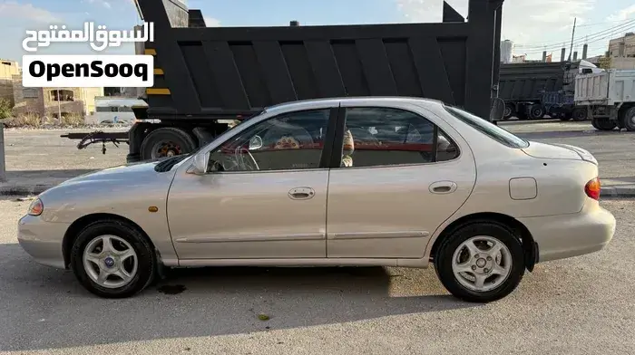 Hyundai Avante 2000 photo 3