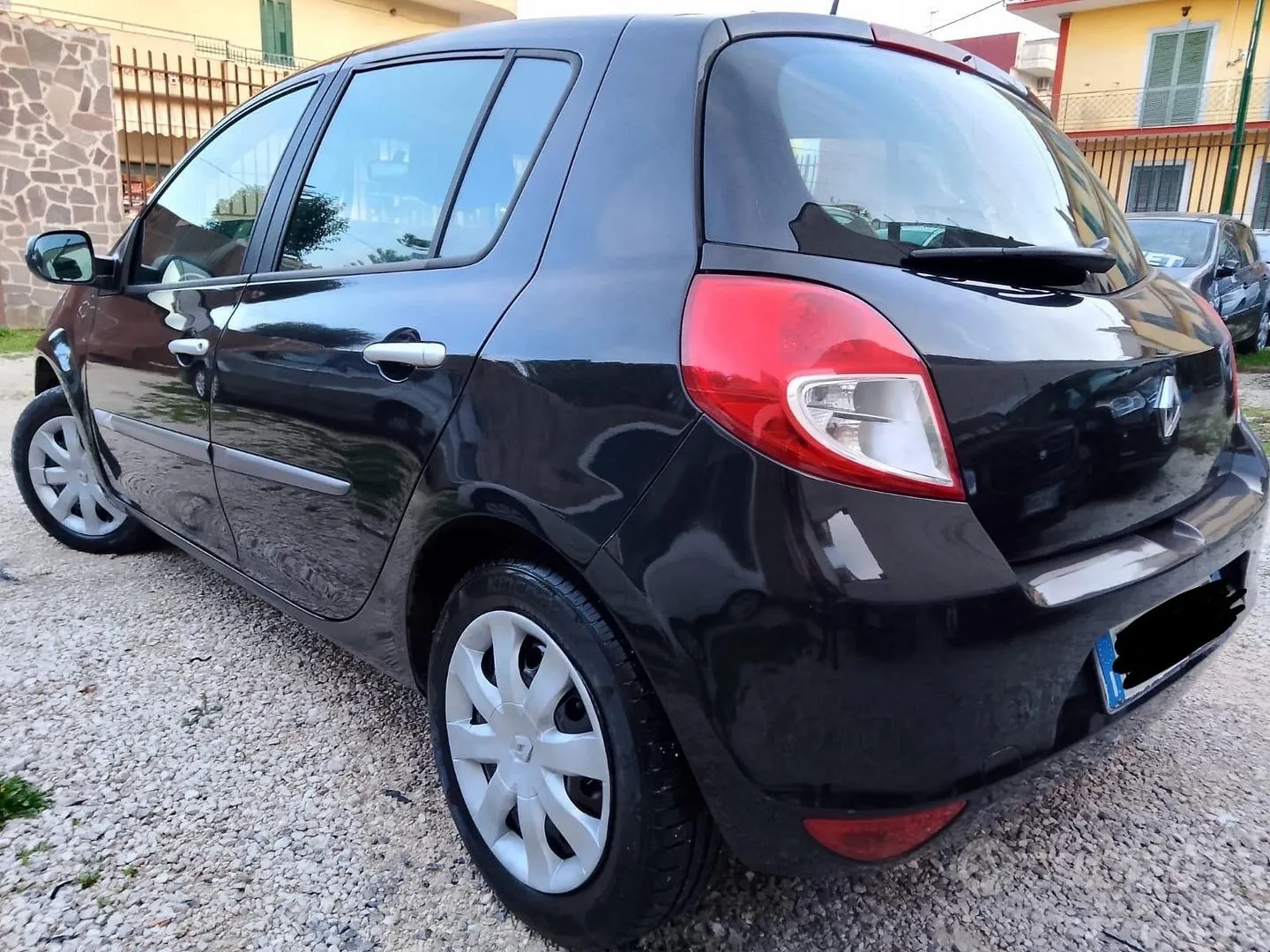 Renault Clio 2011 photo 5
