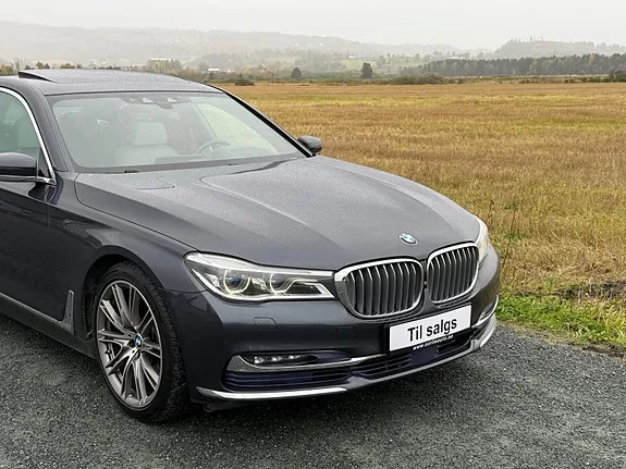 BMW 730D 2016 photo 2