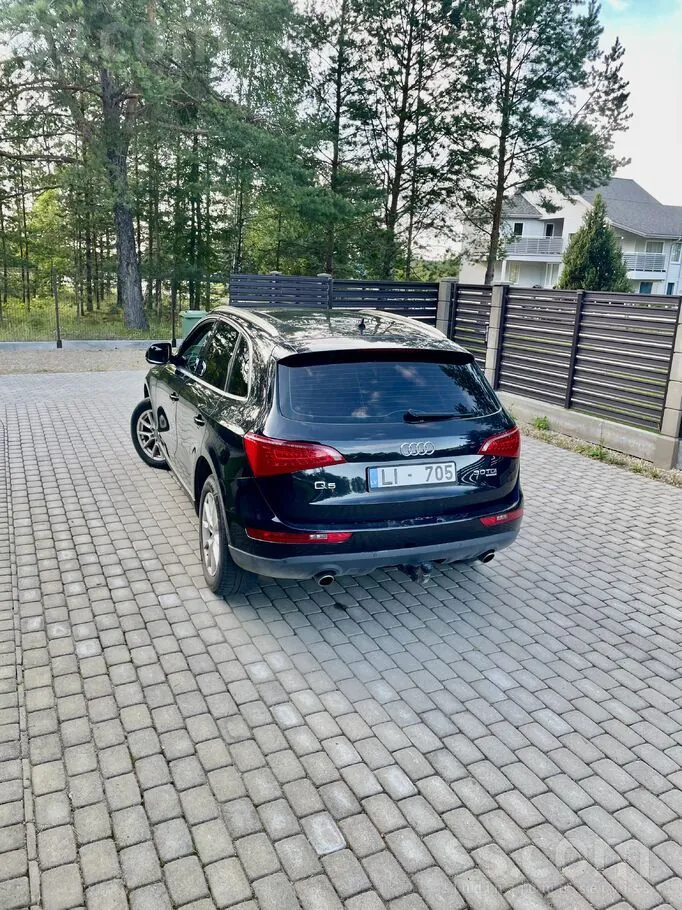 Audi Q5 2009 photo 5