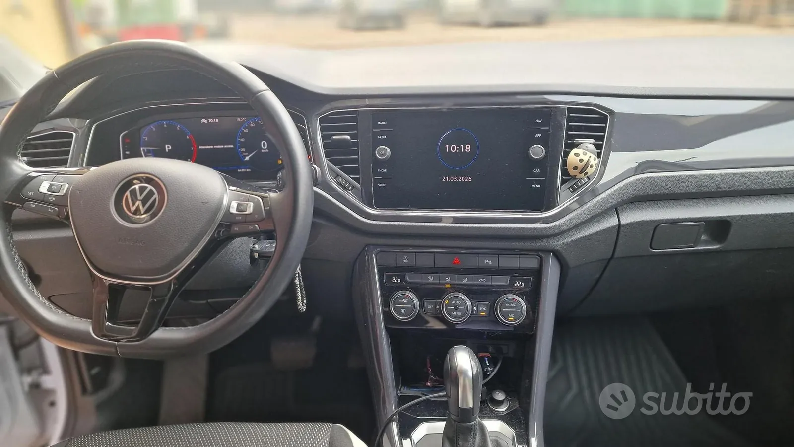 Volkswagen T-Roc 2021 photo 3