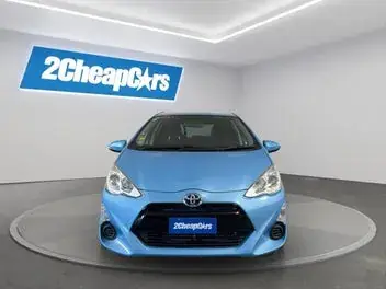 Toyota Aqua 2017 photo 3
