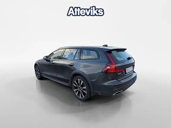 Volvo V60 Cross Country 2022 photo 5