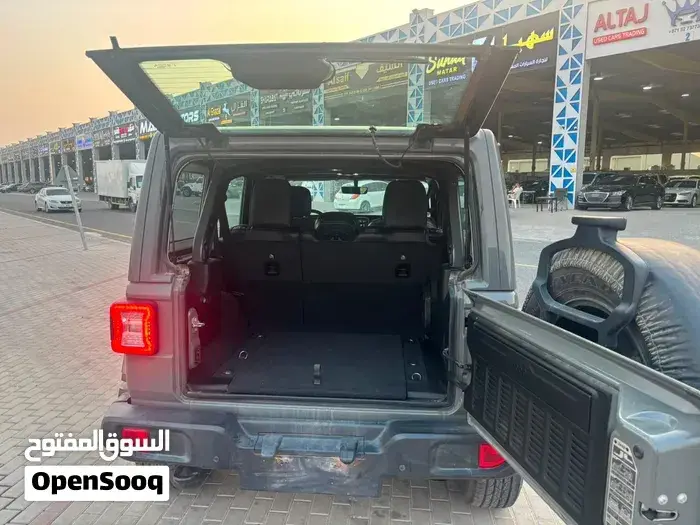 Jeep Wrangler 2023 photo 3