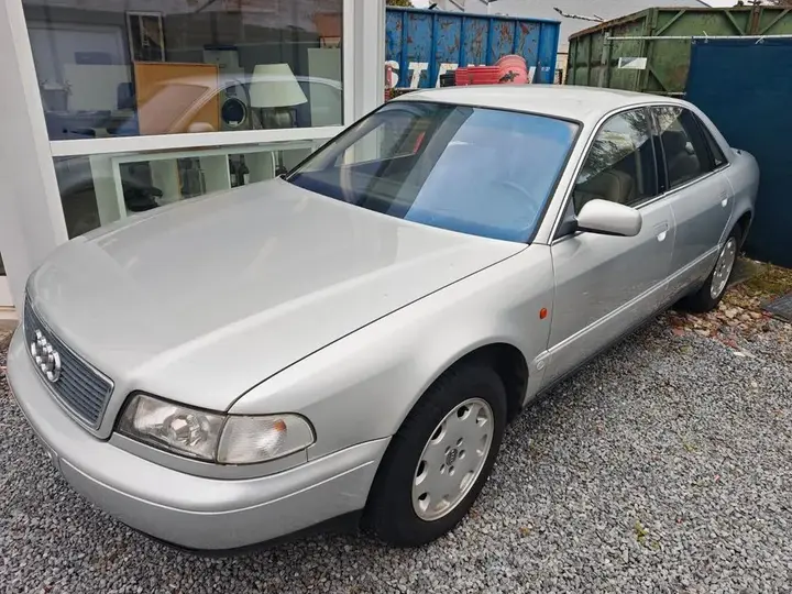 Audi A8