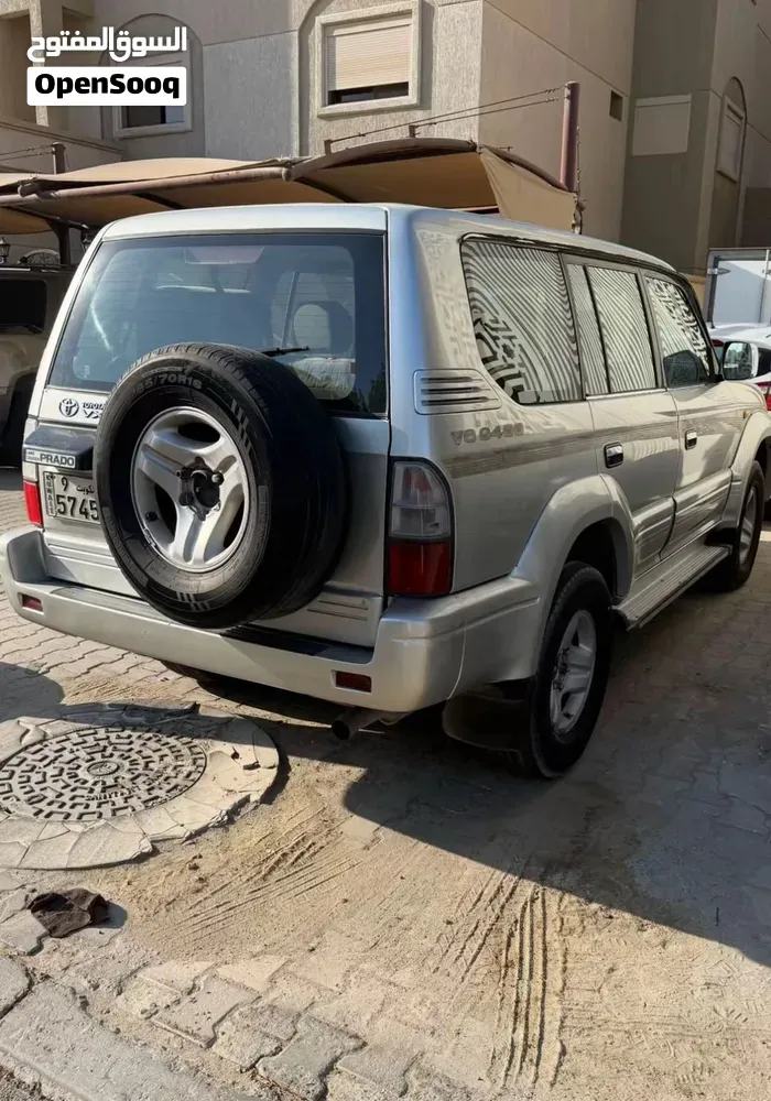 Toyota Prado 2002 photo 2