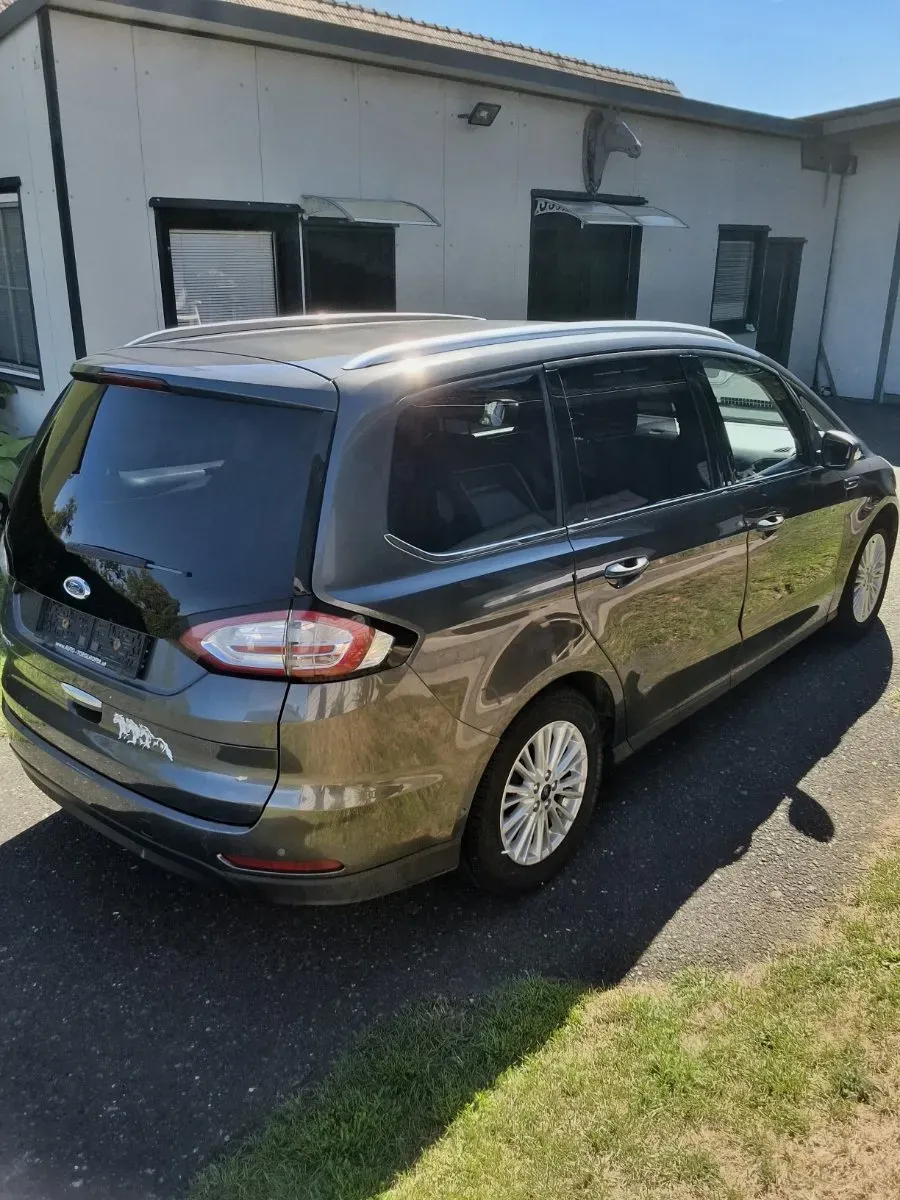 Ford Galaxy