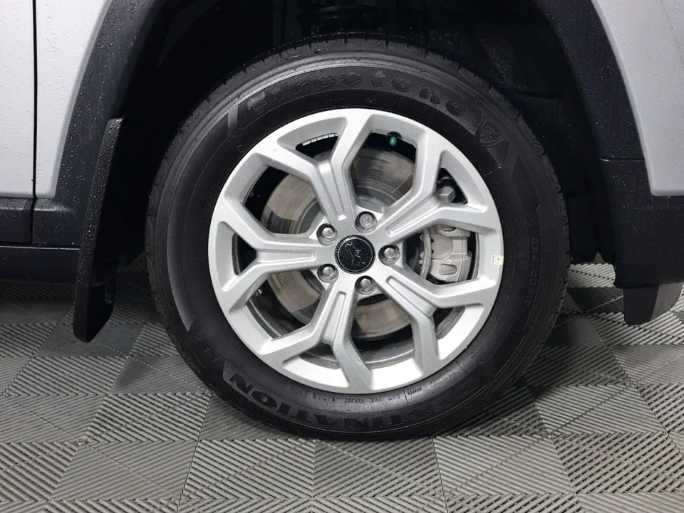 Jeep Compass 2025 photo 4