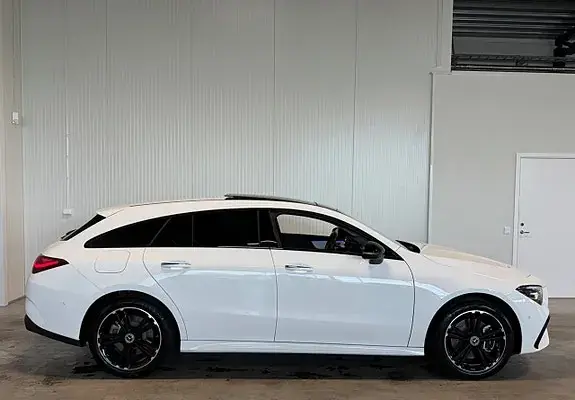 Mercedes-Benz Cla 250 E 2024 photo 3