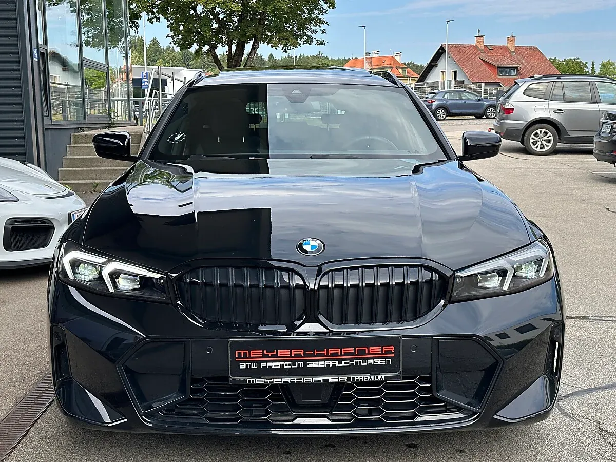 BMW 3 Series 2025 photo 3