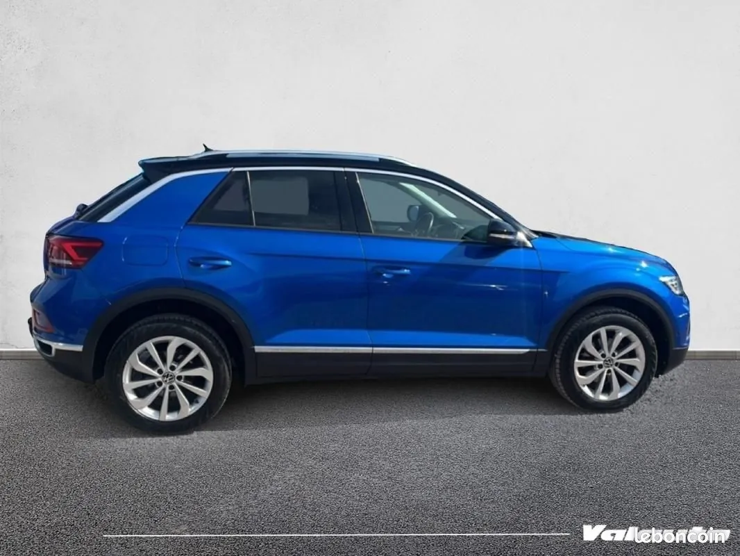 Volkswagen T-Roc 2023 photo 4