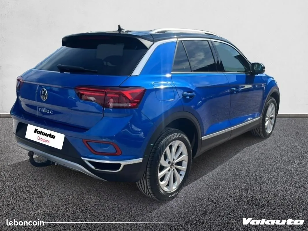 Volkswagen T-Roc 2023 photo 2