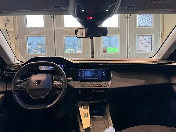 Peugeot 308 2022 photo 5