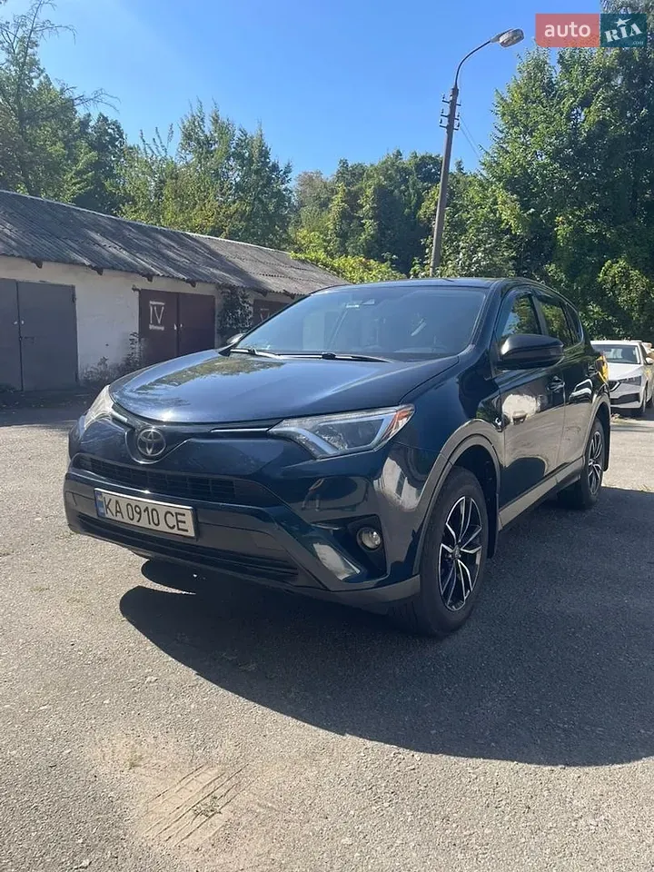 Toyota Rav4 2018 photo 3