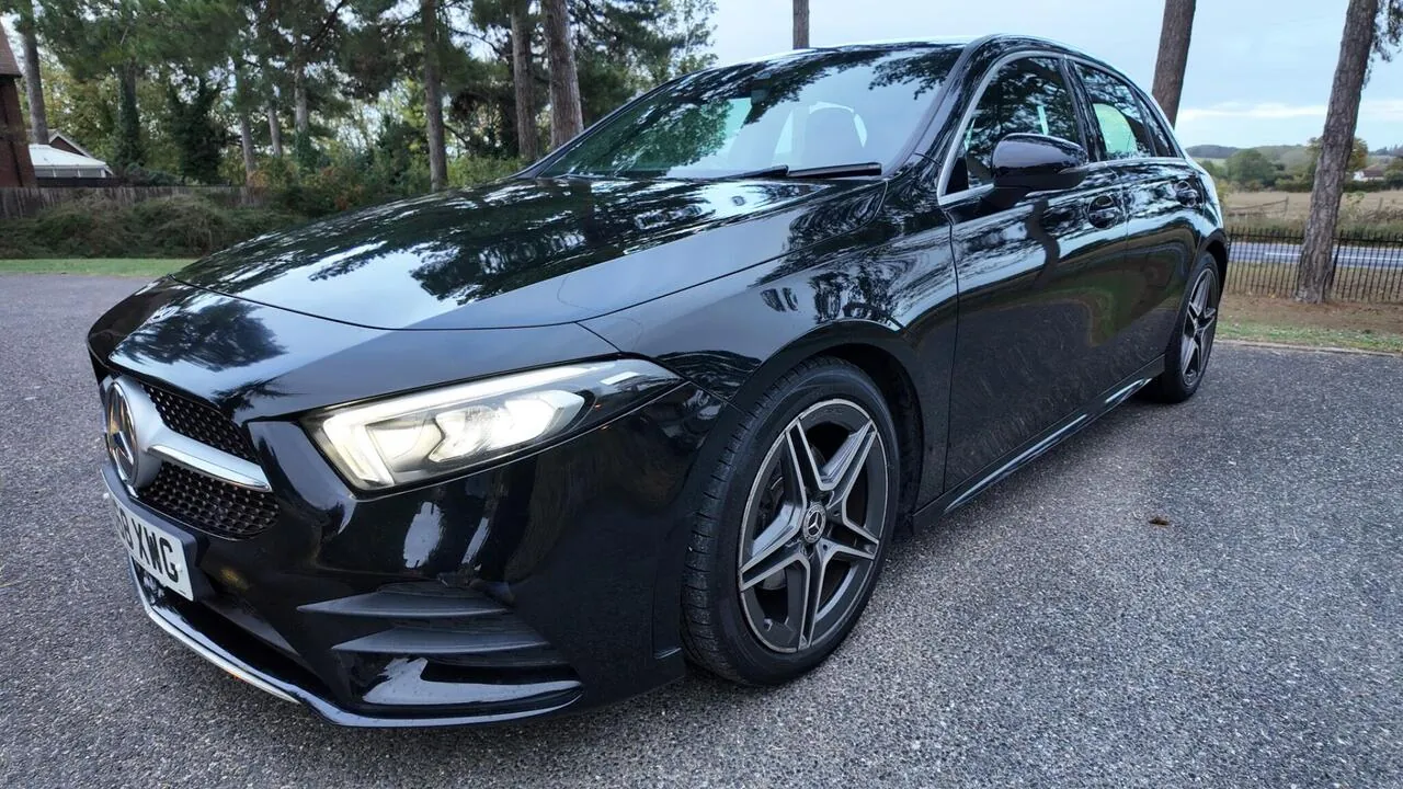Mercedes-Benz A-Class 2018 photo 3