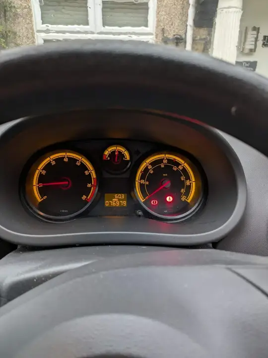 Vauxhall Corsa 2012 photo 5