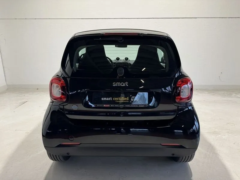 Smart Fortwo 2021 photo 4