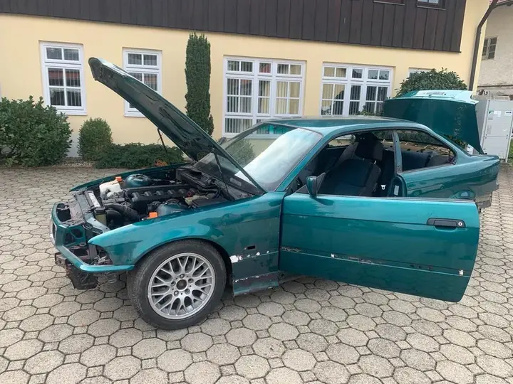 BMW E36