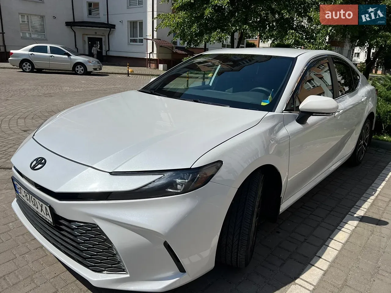 Toyota Camry 2024 photo 3