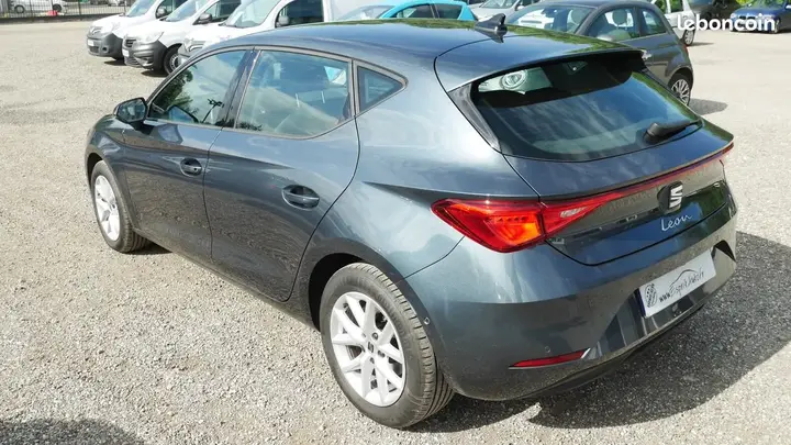 Seat Leon 2023 photo 3