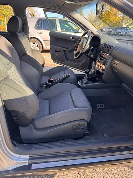 Audi S3 2000 photo 3