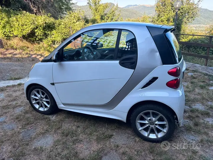 Smart Fortwo 2014 photo 2