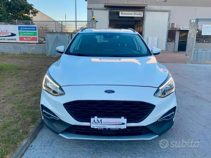 Ford Focus 2020 photo 2