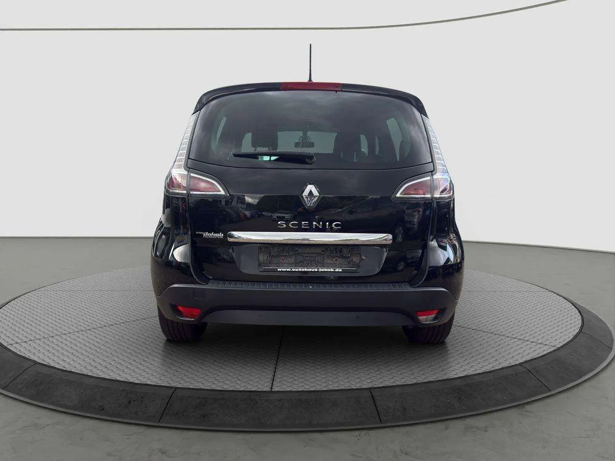 Renault Scenic 2012 photo 5