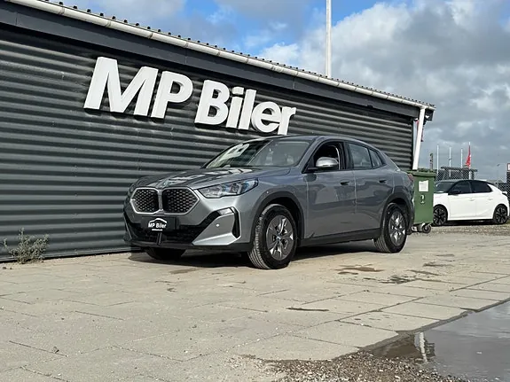 BMW Ix2