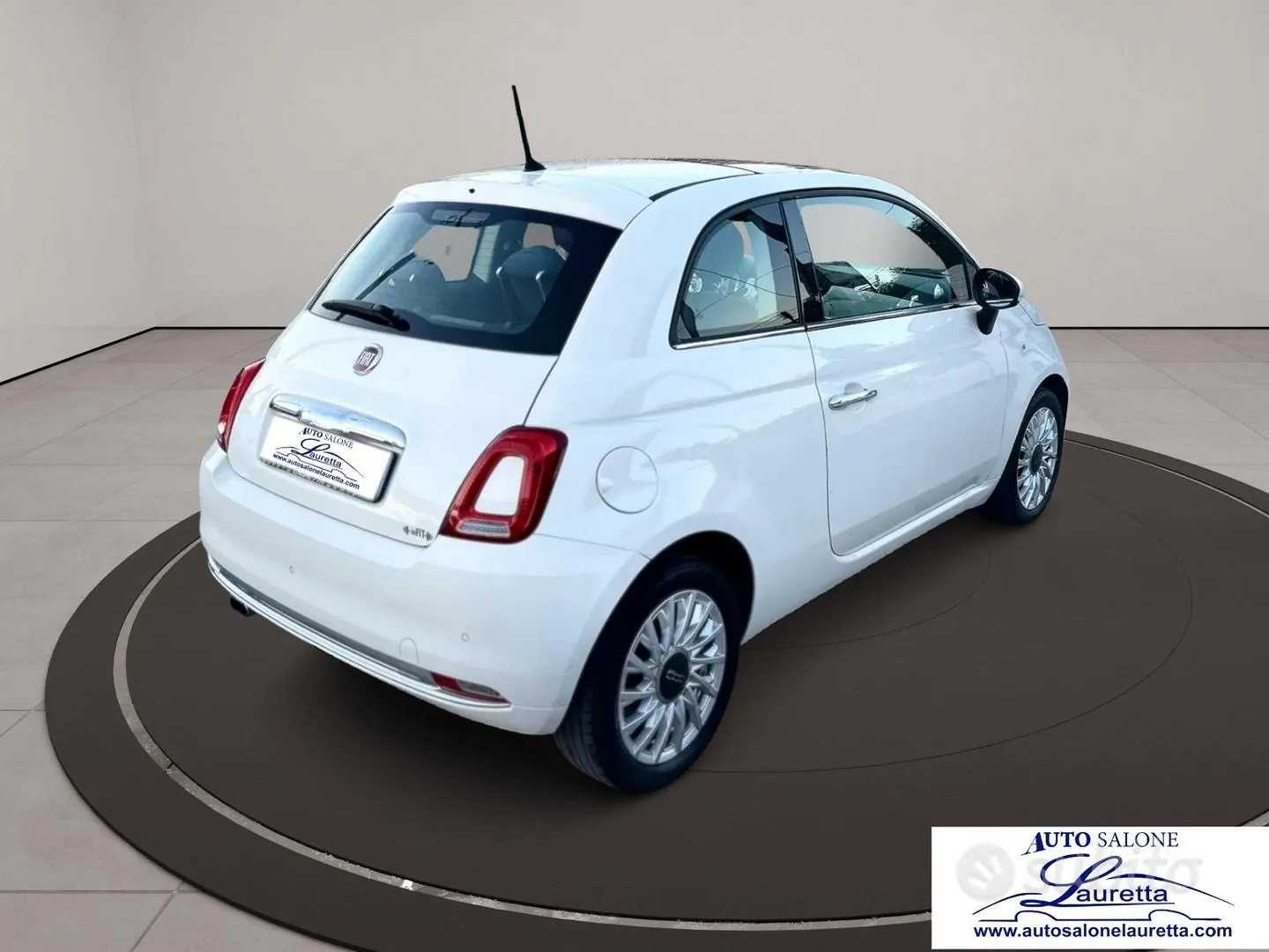 Fiat 500 2019 photo 2